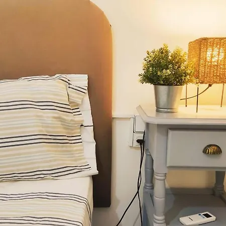 Apartment Homeyseville-duplex Con Terraza Santa Cruz 5 Pax, Parking Optional *