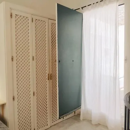 Homeyseville-duplex Con Terraza Santa Cruz 5 Pax, Parking Optional