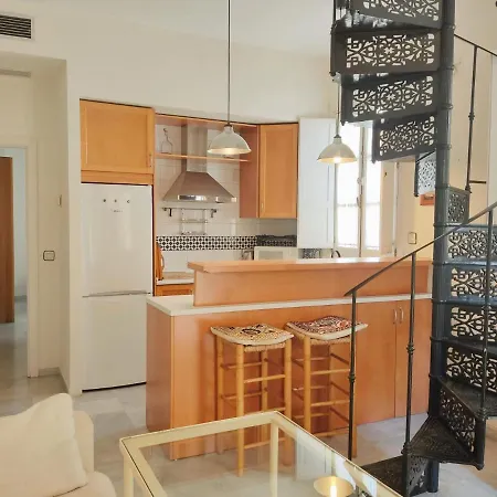 Homeyseville-duplex Con Terraza Santa Cruz 5 Pax, Parking Optional Apartment